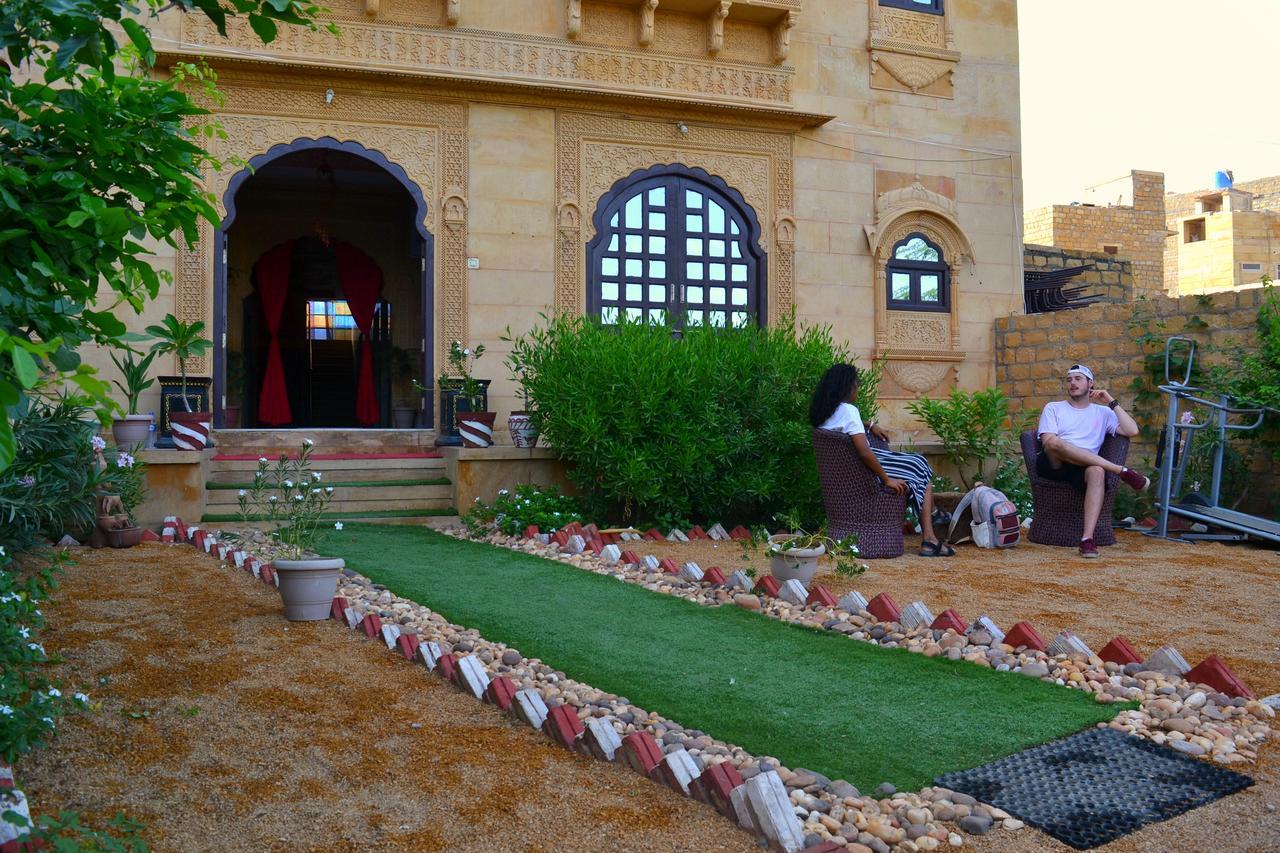 Hotel Kavi Palace Джайсалмер Экстерьер фото